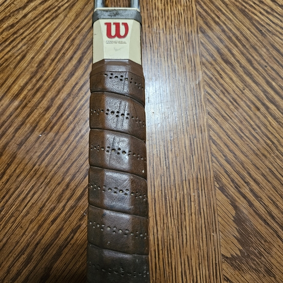 Vintage Wilson T3000 Racket - Picture 3 of 4